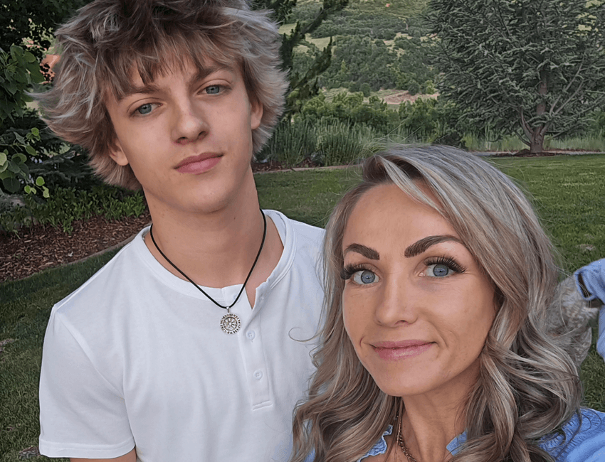 Live-Like-Branson-About-4